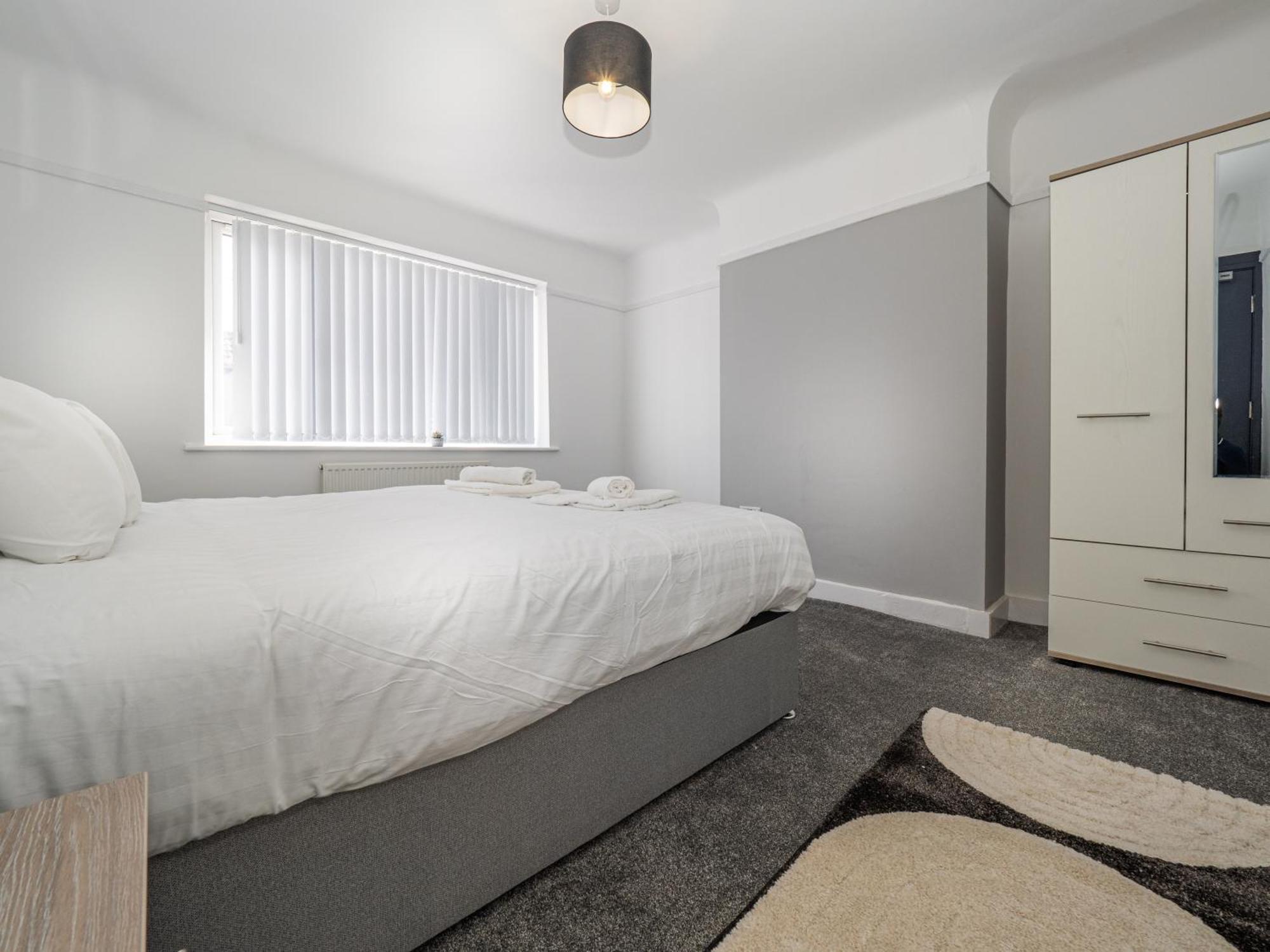 3Br Haven Retreat In Wallasey With Free Street Parking エクステリア 写真