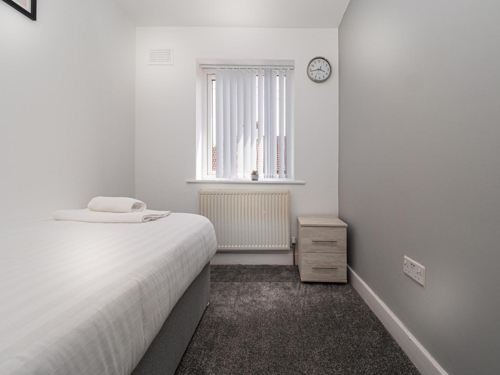 3Br Haven Retreat In Wallasey With Free Street Parking エクステリア 写真