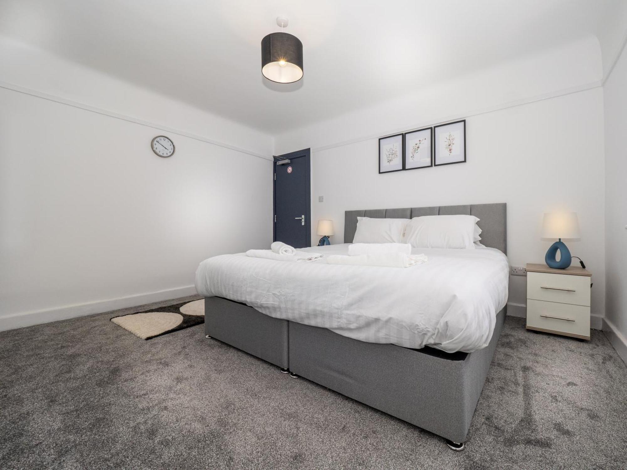 3Br Haven Retreat In Wallasey With Free Street Parking エクステリア 写真
